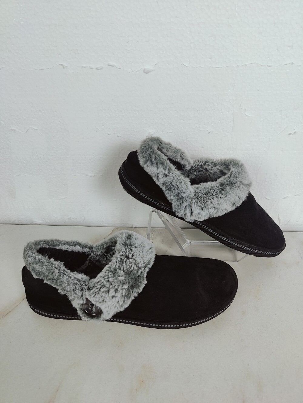 Skechers Women's Cozy Campfire slip-on Indoor/Outdoor Slippers, Black Grey, Sz 7